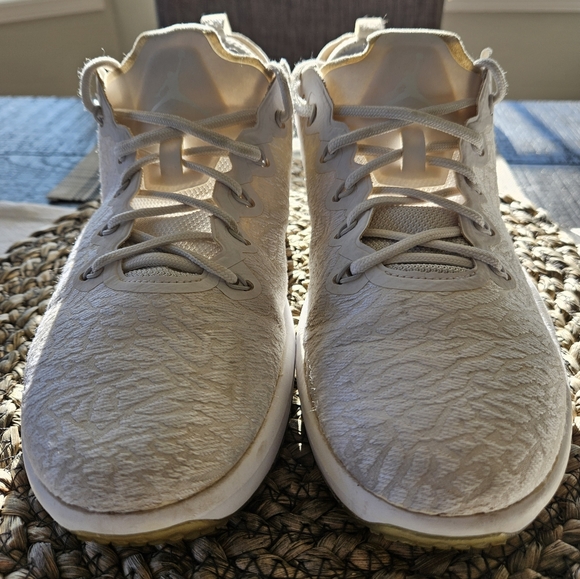 RARE Nike Air Jordan Trainer Low Sneakers - Picture 3 of 9
